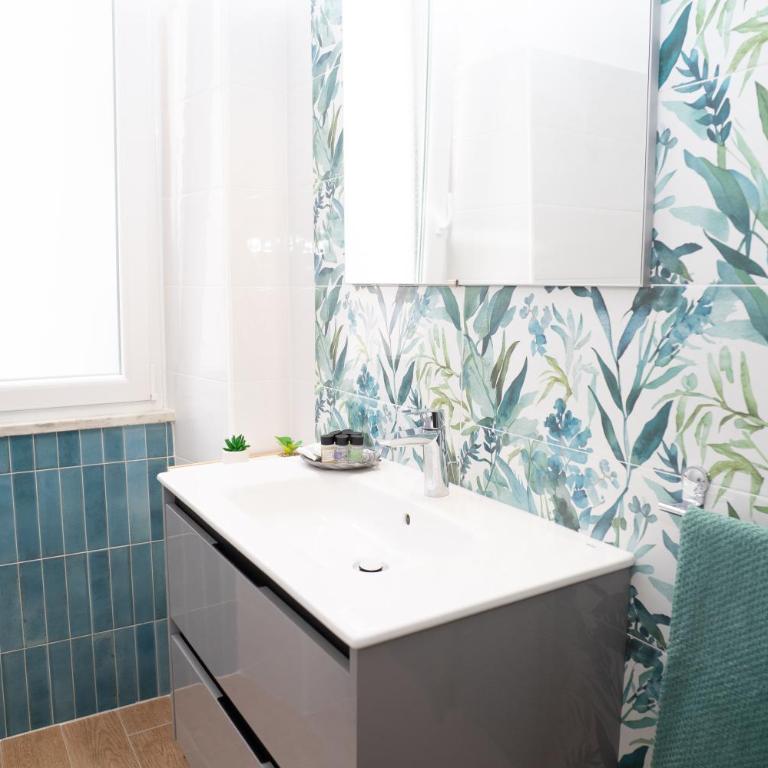 Comfort and metro 2 steps away, perfect for 3 guests - Ginepri 73 - Apartment mit 1 Schlafzimmer und Balkon - 18