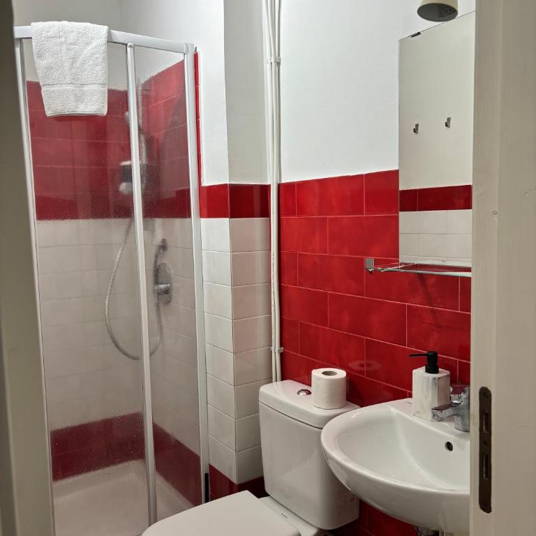 Il Teatro Rooms - Double Room with Private Bathroom - 8