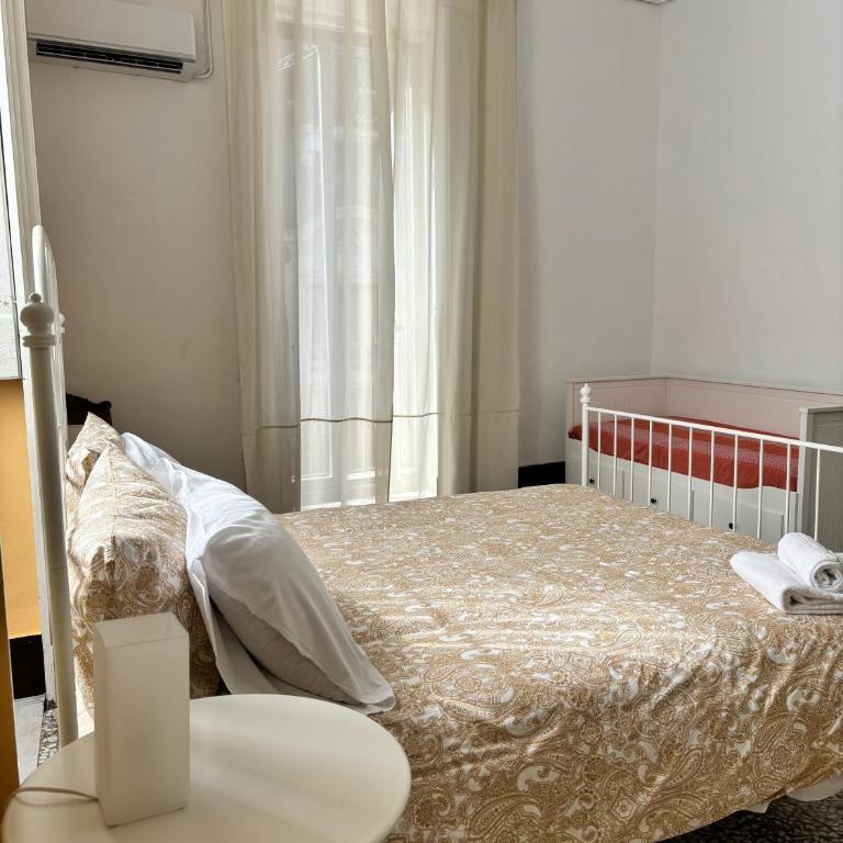 Il Teatro Rooms - Quadruple Room with Private External Bathroom - 1