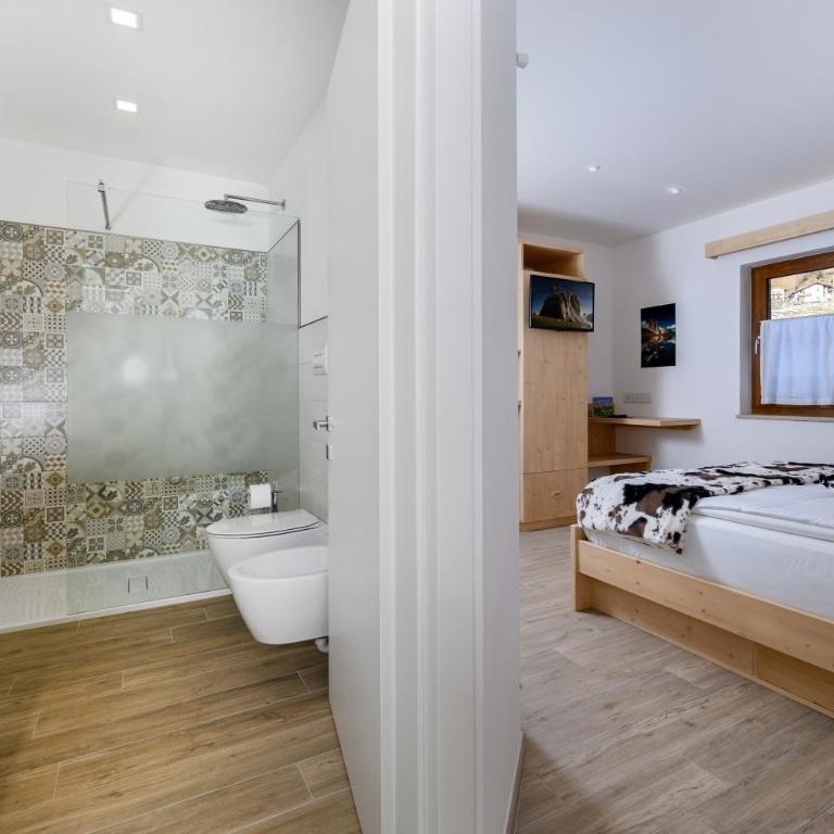 B&BeautyFol Dolomites B&B adults only - Camera Matrimoniale/Doppia con Letti Singoli con Bagno Privato - 5