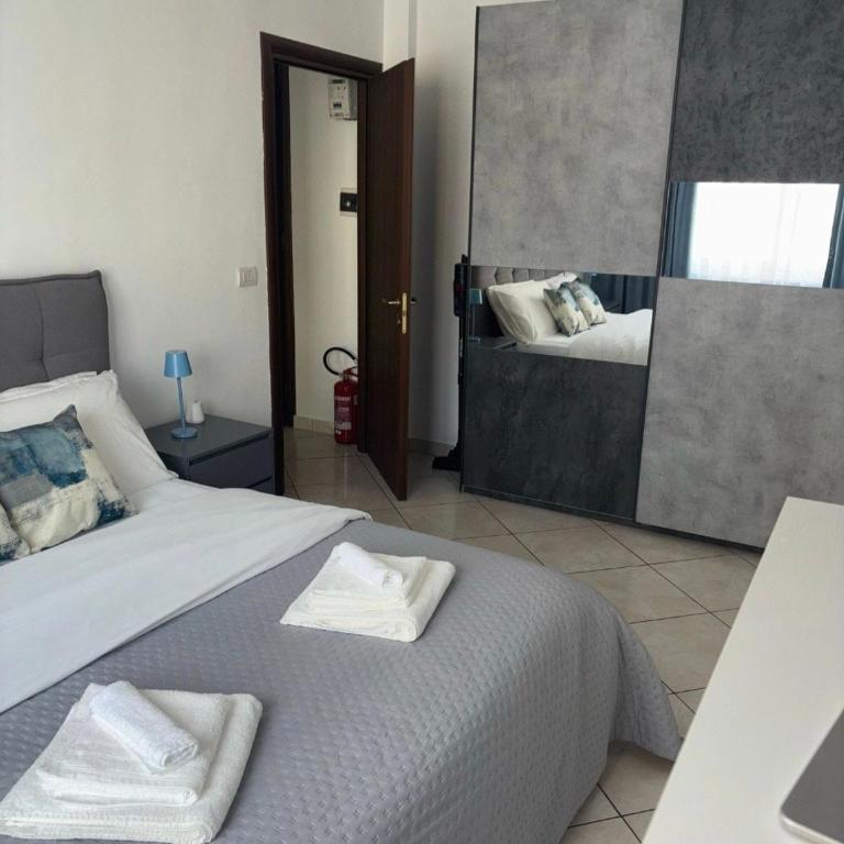 Casa Feddav - Zona Mirafiori - Appartamento con 1 Camera da Letto - 2