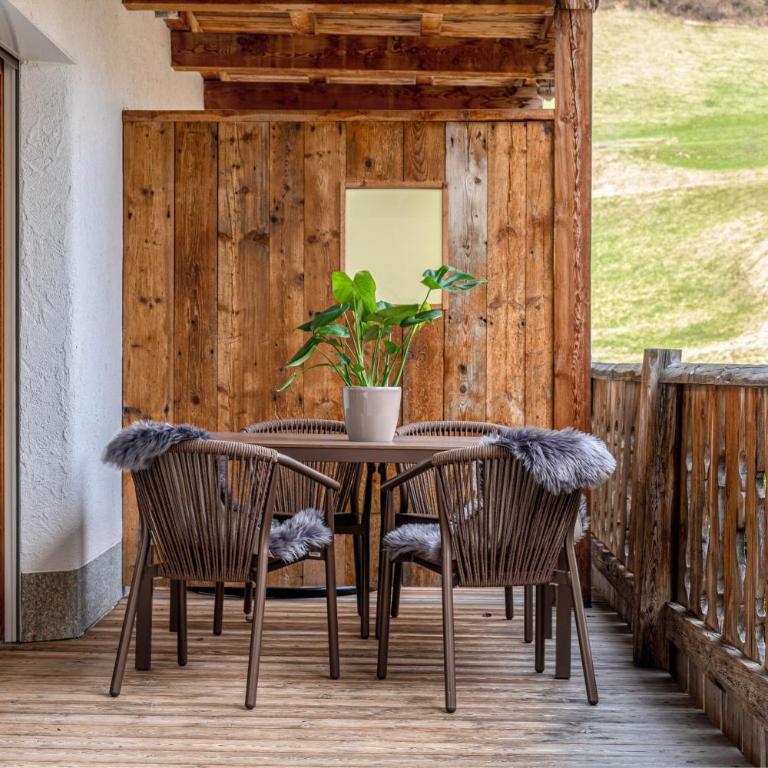 Alpine Mountain Chalet - Appartamento Deluxe con 2 Camere da Letto e Balcone - 7