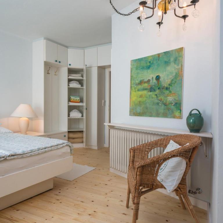 Landhaus Hindenburg - Apartment mit 1 Schlafzimmer und Balkon - 18