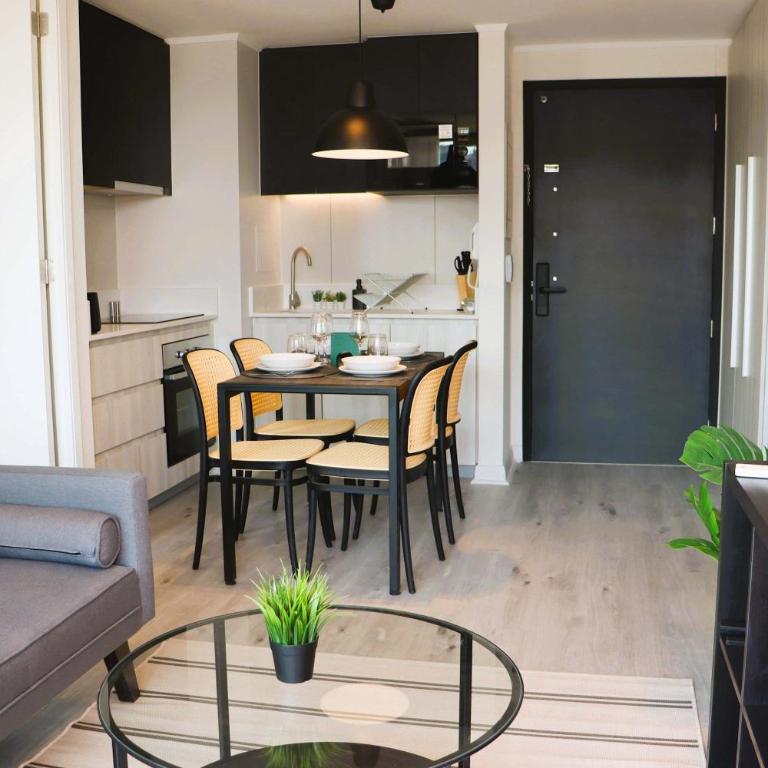 HOM I Nuevo Depto 2D2B Nunoa 4PAX Metro PlazaEgana NEW1014 - Apartamento - 65