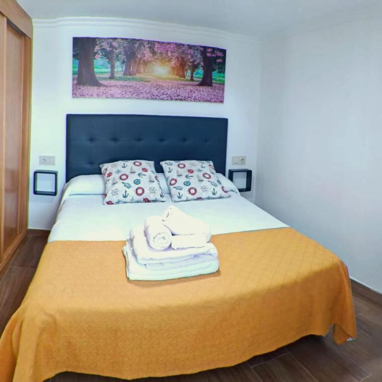 Casa Yanira - Four-Bedroom House - 25