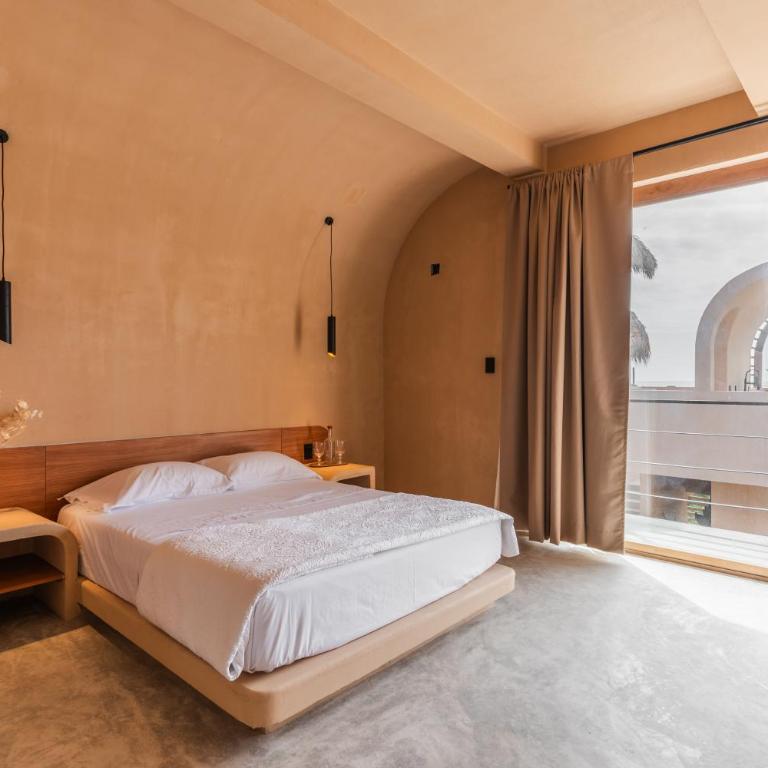 CASA BABEL - Habitación Doble Deluxe con balcón y vistas al mar - 3