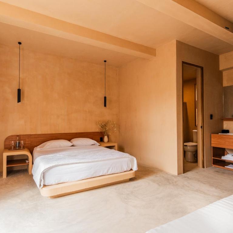 CASA BABEL - Habitación Doble con balcón - 9