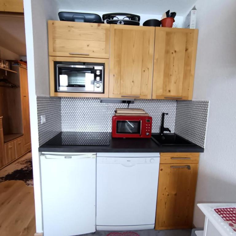 Résidence Ferme D'augustin - Batiment I - Studio pour 4/5 personnes - Skis aux pieds MAE-8754 - Monolocale - 4