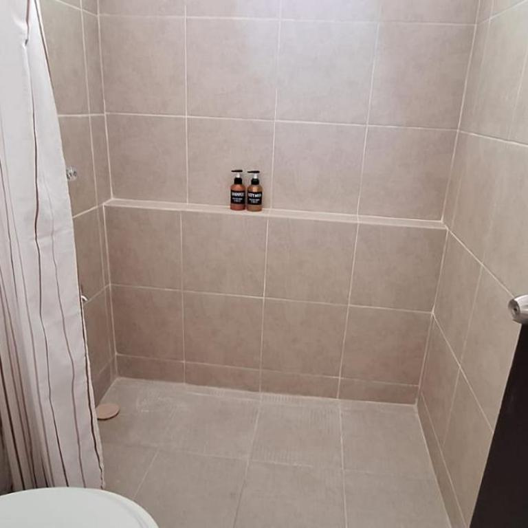 Casa en Puesta del Sol/Excelente Ubicación/2 Hab/Wifi/Netflix/Super comoda - Two-Bedroom House - 62