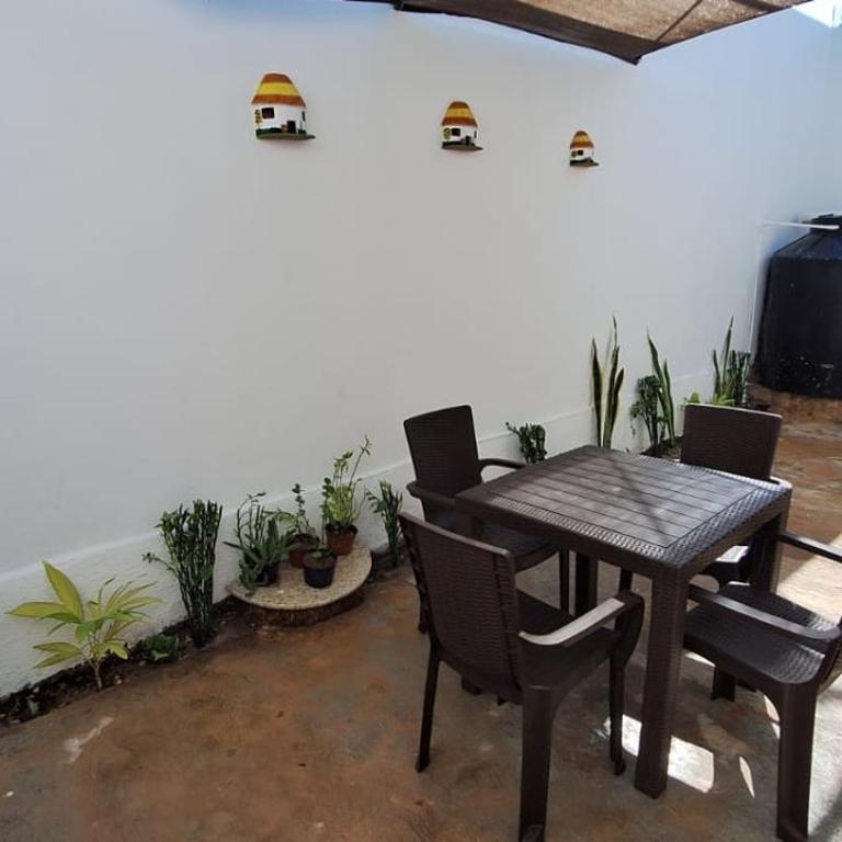Casa en Puesta del Sol/Excelente Ubicación/2 Hab/Wifi/Netflix/Super comoda - Two-Bedroom House - 65