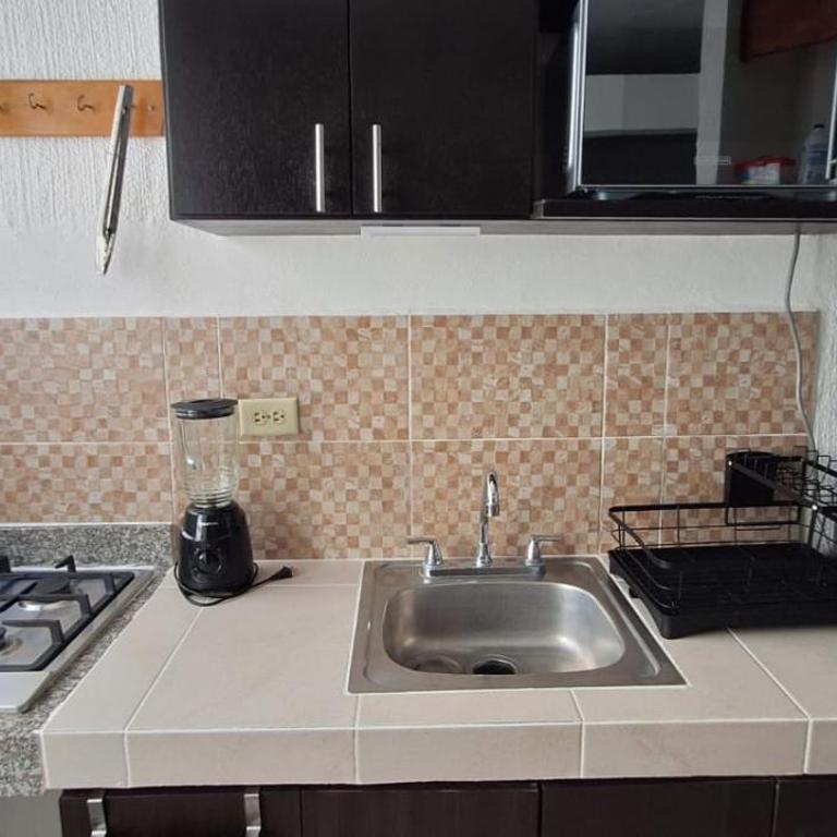 Casa en Puesta del Sol/Excelente Ubicación/2 Hab/Wifi/Netflix/Super comoda - Two-Bedroom House - 55