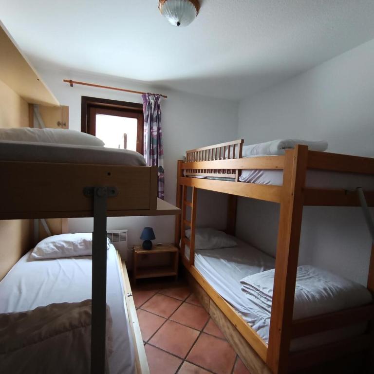 Résidence Korossol - 3 pièces pour 6/8 personnes à 100 m des pistes MAE-9124 - Appartement - 7