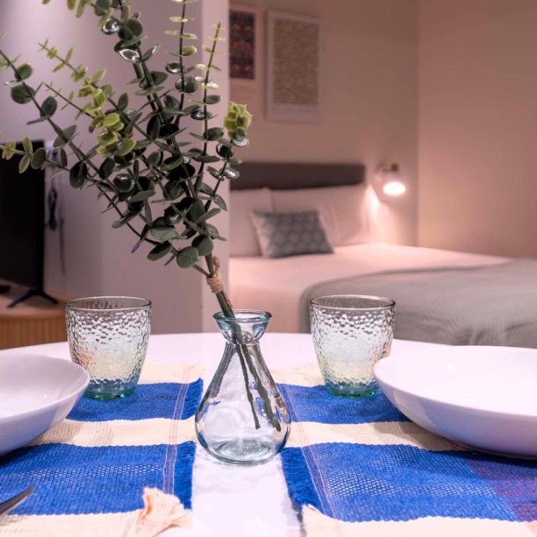 Apartamentos Lydia by gaiarooms - Estudio Superior - 11