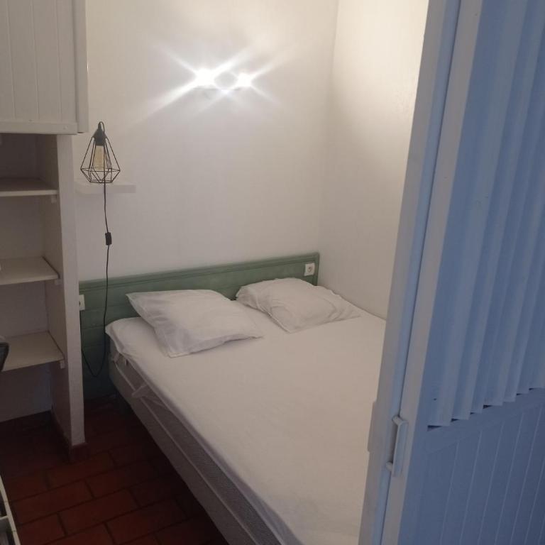 Petit cocon avec terrasse à 150m de l'océan - Appartement 2 Chambres - 9