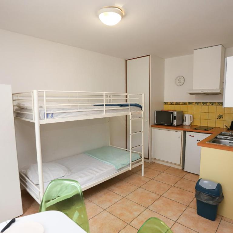Grand studio 3 50m de la plage - Studio - 4