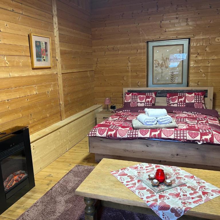 Gasthof Rafting Alm - Familienzimmer mit eigenem Bad - 7