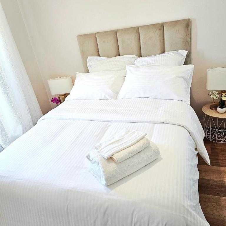 Stylish rooftop avec terrasse à 2pas de Disney Paris - Apartment mit 2 Schlafzimmern - 9