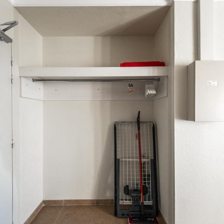 Résidence Château d'Acotz - Appartements avec piscine à 300m des Plages & Océan - Studio avec Balcon - 41