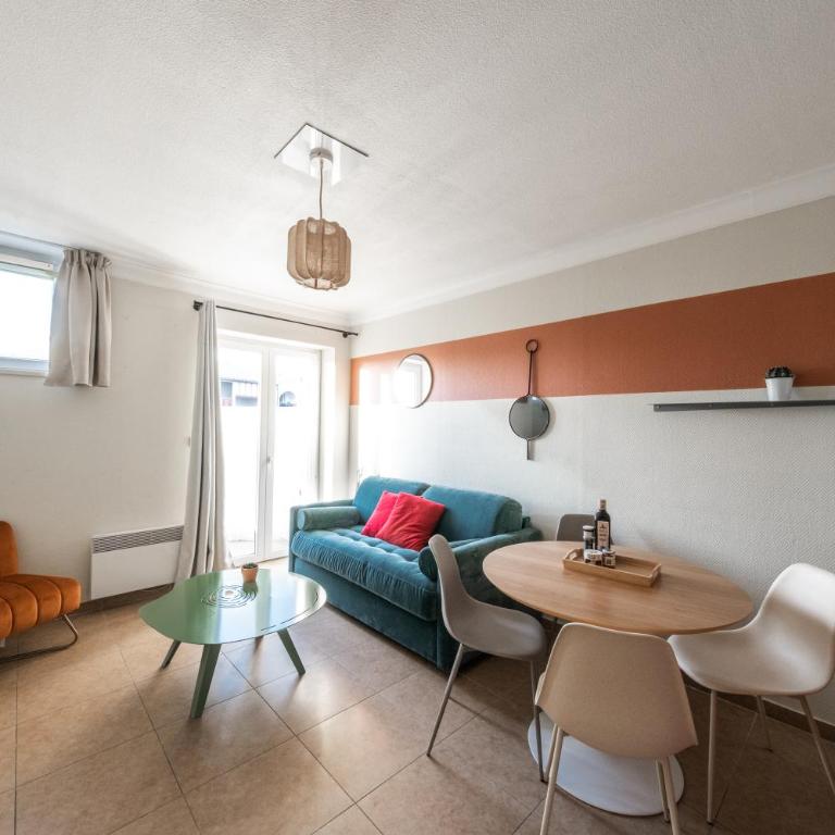 Résidence Château d'Acotz - Appartements avec piscine à 300m des Plages & Océan - Studio avec Balcon - 46