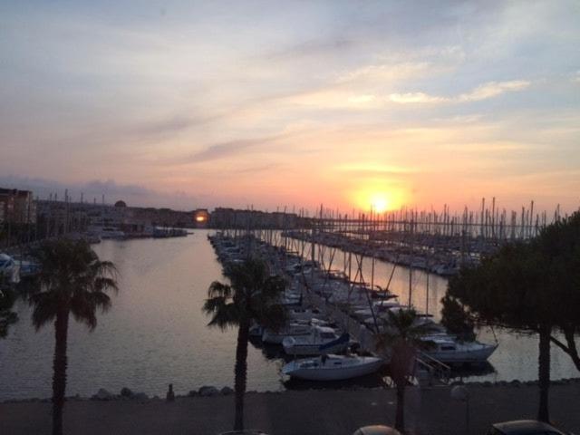 Gruissan Appartement Cosy Vue Port - Two-Bedroom Apartment - 18