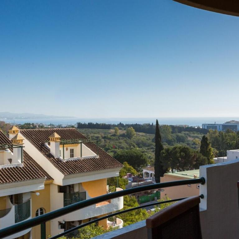 3 bed duplex by Puerto Banus, Marbella, 3 pools, Sea views - Apartamento con vistas al mar - 25