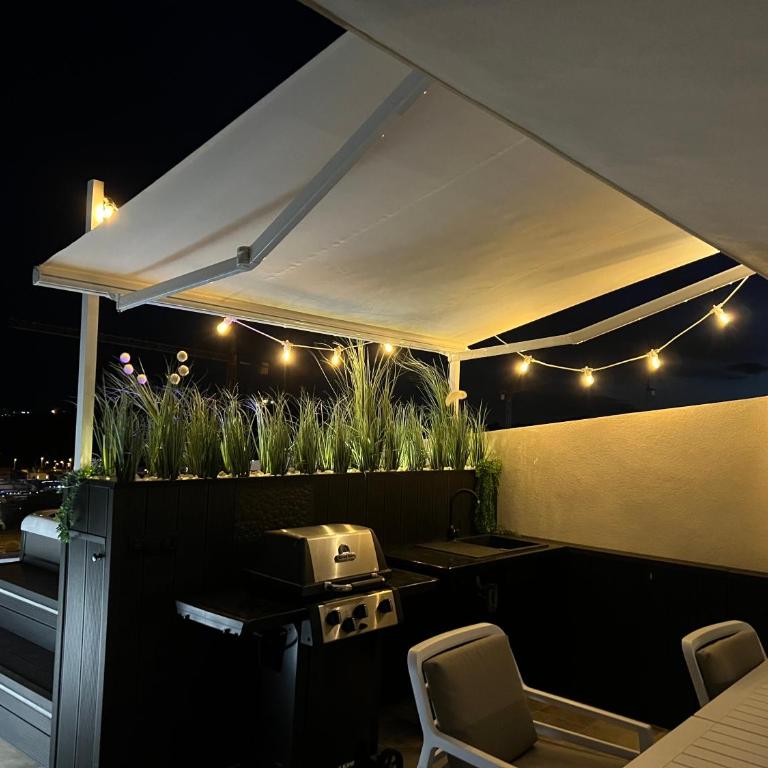 Camporrosso43 luxury penthouse, jacuzzi, billiards - Apartamento de 2 dormitorios - 81