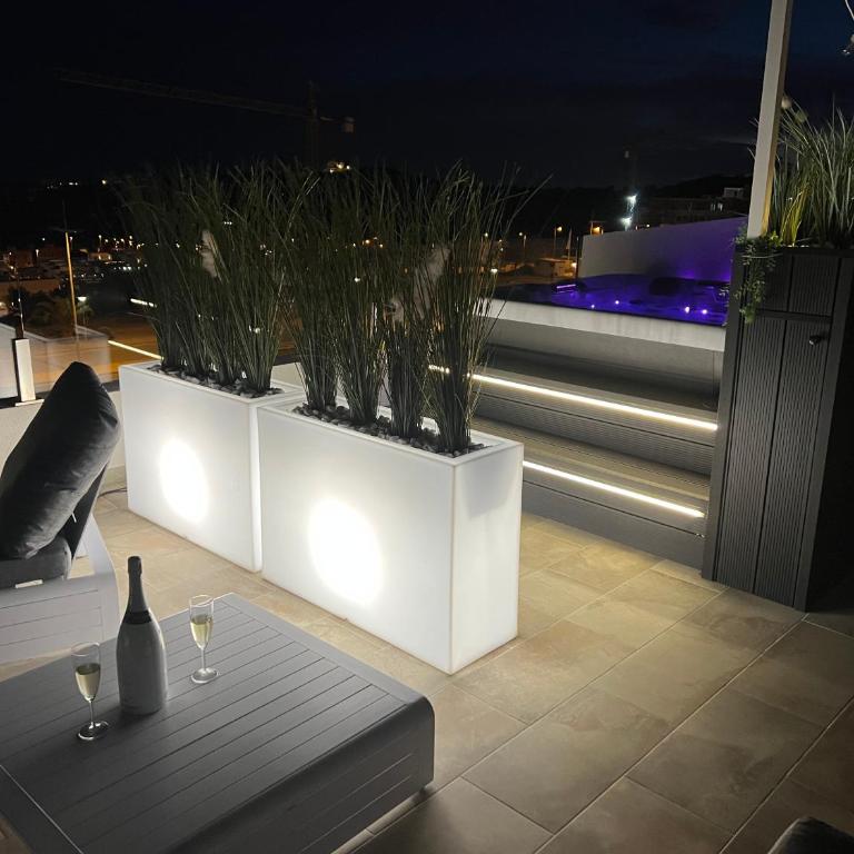 Camporrosso43 luxury penthouse, jacuzzi, billiards - Apartamento de 2 dormitorios - 91