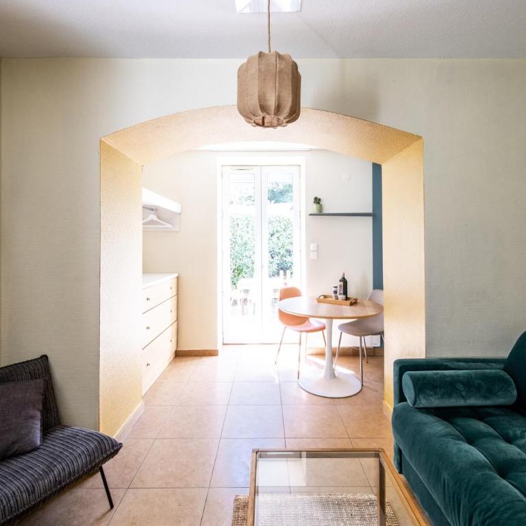 Résidence Château d'Acotz - Appartements avec piscine à 300m des Plages & Océan - Studio avec Terrasse - 6