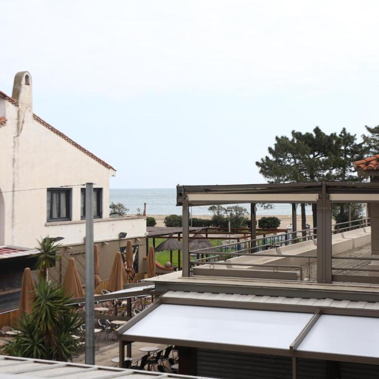 Grand studio 4 50m de la plage pour 4 - Studio - 1