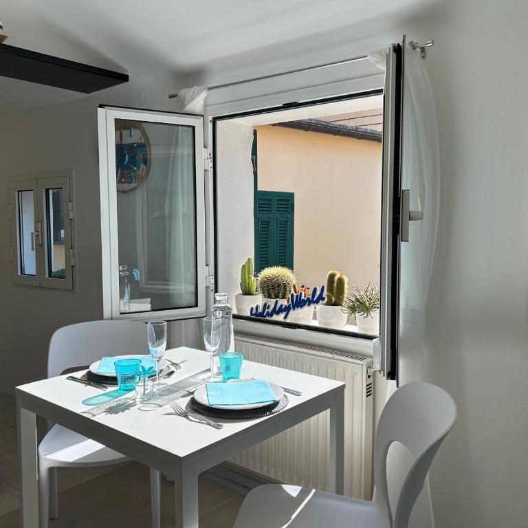 Sogni al Sole by Holiday World - Two-Bedroom Apartment - 1