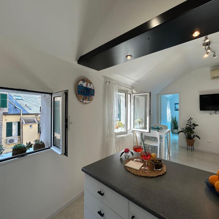Sogni al Sole by Holiday World - Two-Bedroom Apartment - 7