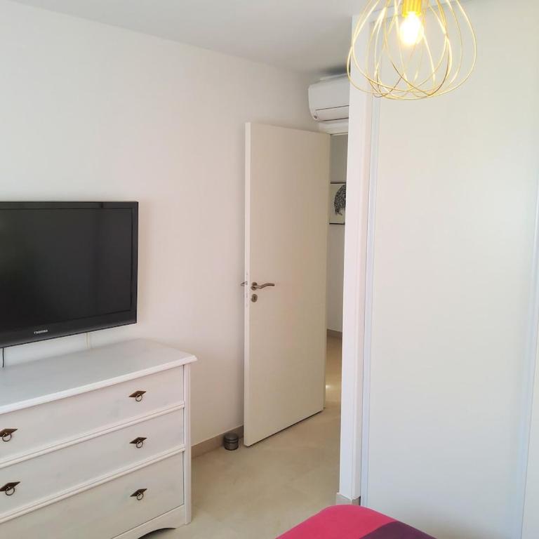 Appart 2 chambres - 50 m de la mer - parking - Appartement - 26