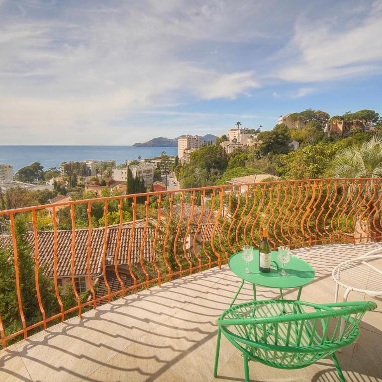 somptueux 4 pieces vue mer et parking A3B132 - Apartment mit Meerblick - 2