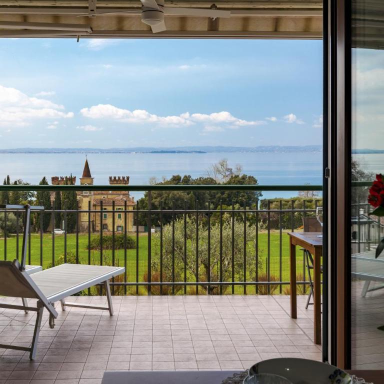 SOGNO VIEW - Regarda Travel - Appartamento con Vista Lago - 9