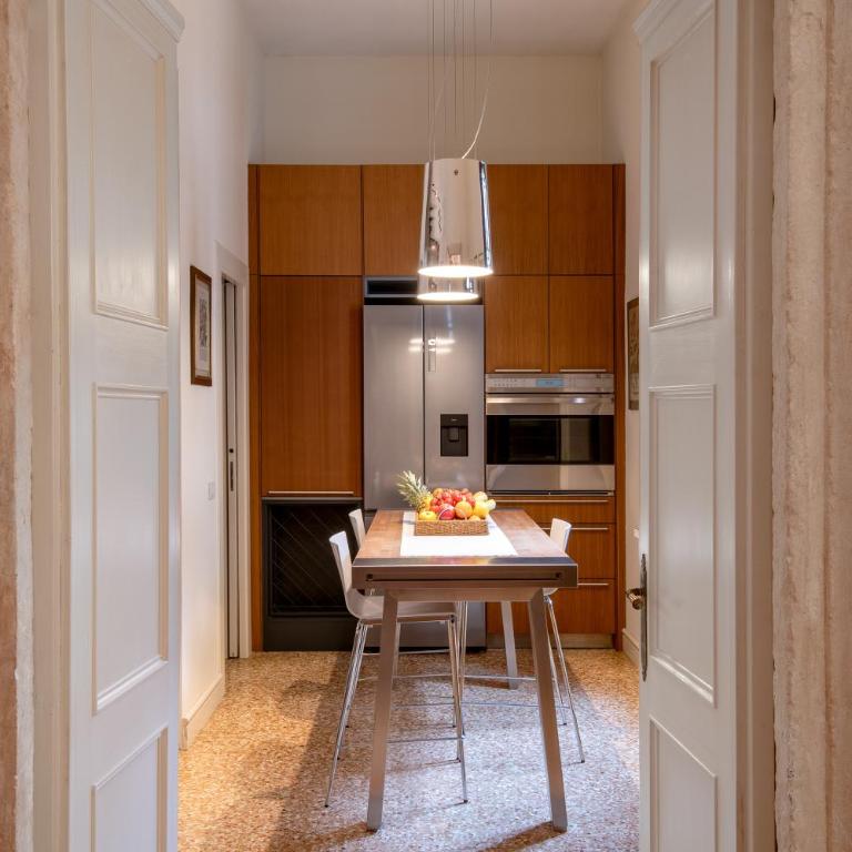 Palazzo Lugo - Domus Verona - Appartamento con 1 Camera da Letto e Terrazza - 10
