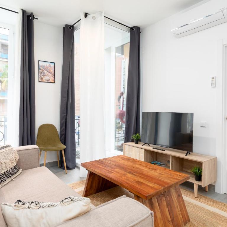 ApartUP Belmar Apartments - Apartment with Terrace - 13