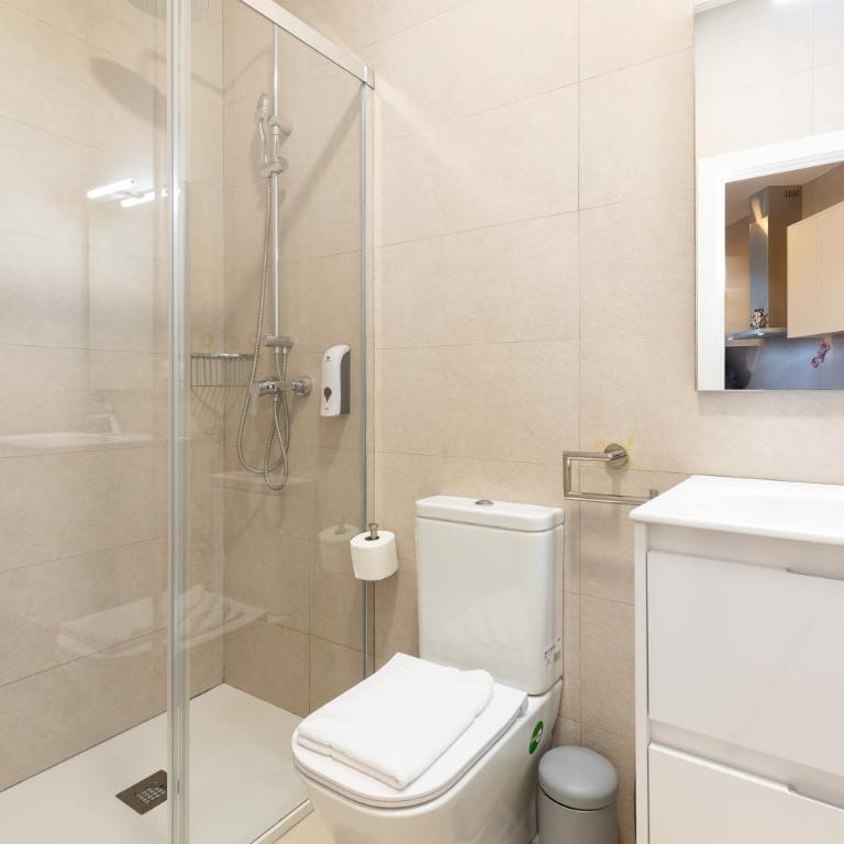 ApartUP Belmar Apartments - Apartment with Terrace - 38