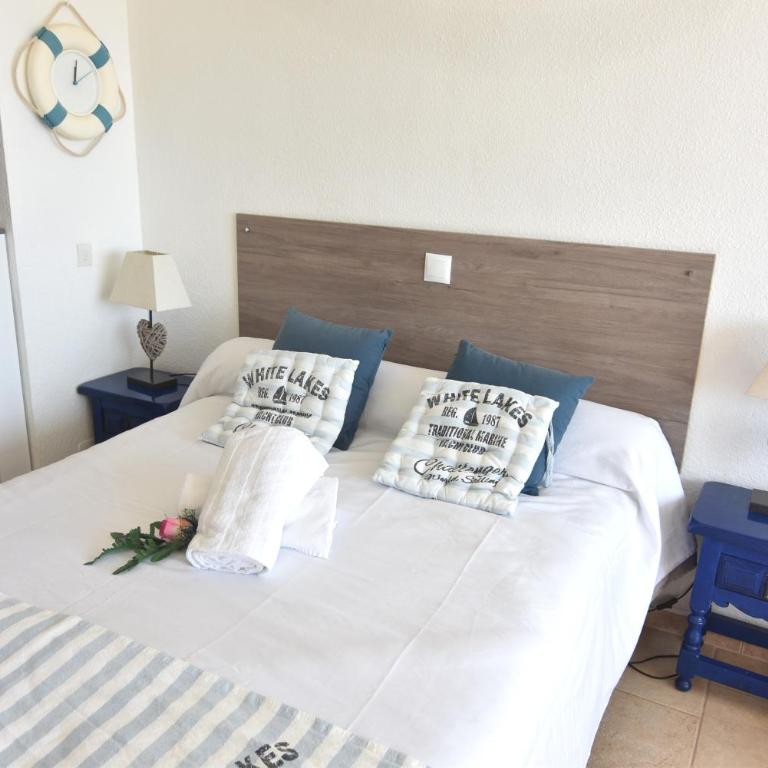 RNET - 600 Xaloc 08-37 - One-Bedroom Apartment - 8