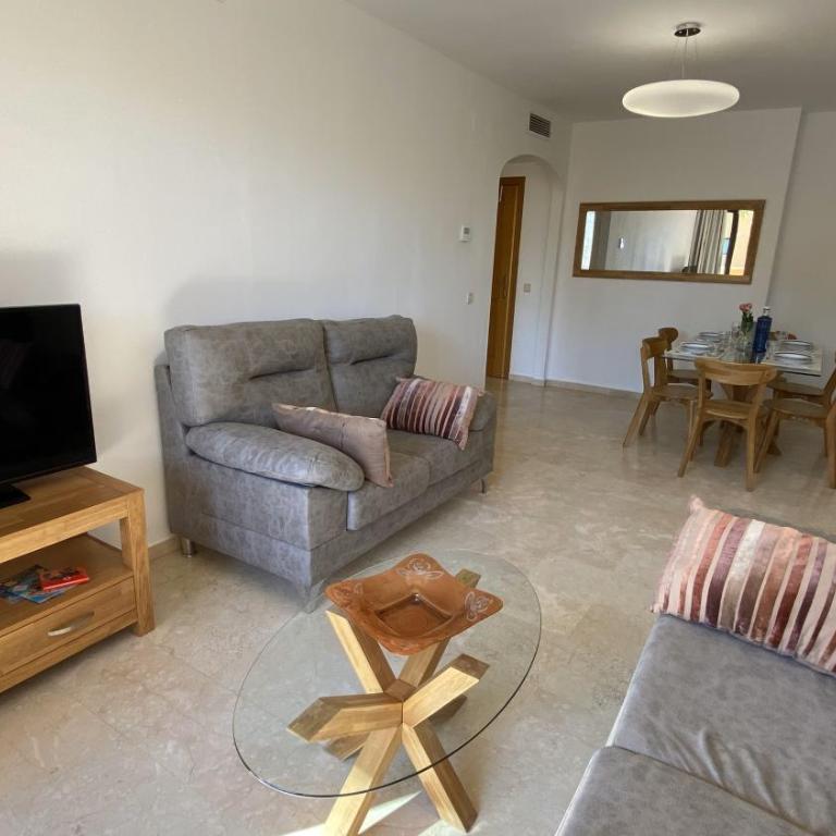 Mar Estepona - Two-Bedroom Apartment - 16
