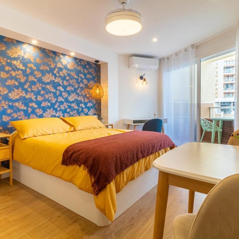 1st Line Beachfront with direct access to beach - One-Bedroom Apartment - 9