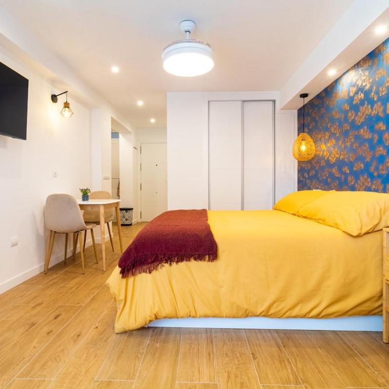 1st Line Beachfront with direct access to beach - One-Bedroom Apartment - 10