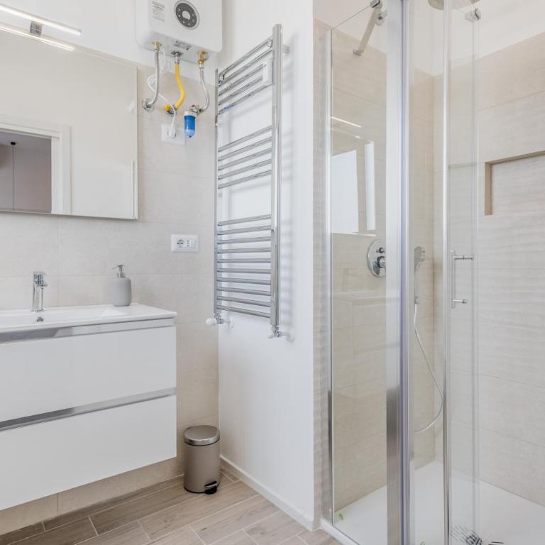 Domus Urbe Piramide - One-Bedroom Apartment - 3