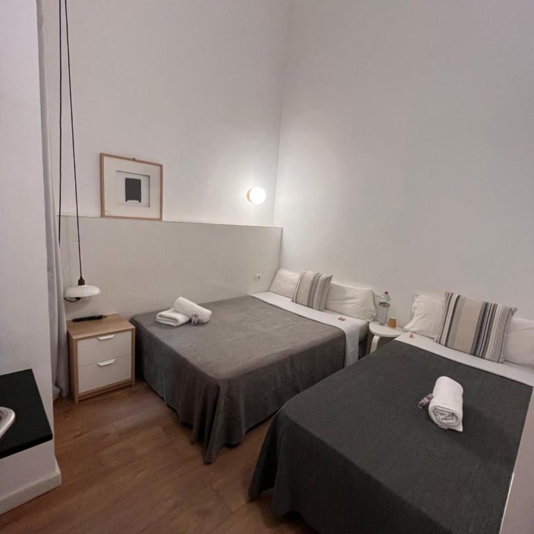 Hostal Argo - Interior Economy Triple Room - No view - 1
