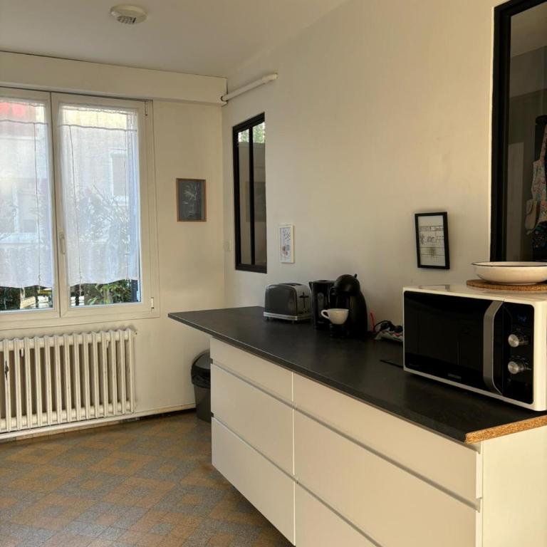 Maison proche centre ville et circuit avec jardin - Casa con 3 Camere da Letto - 9