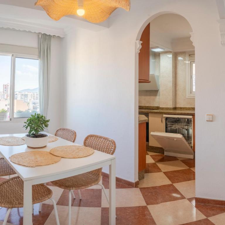 Malaga Center Flat Hospitality - Apartamento de 2 dormitorios - 11