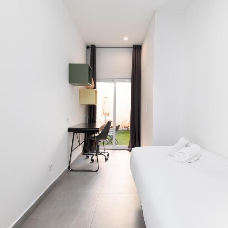 ApartUP Belmar Apartments - Apartment with Terrace - 9