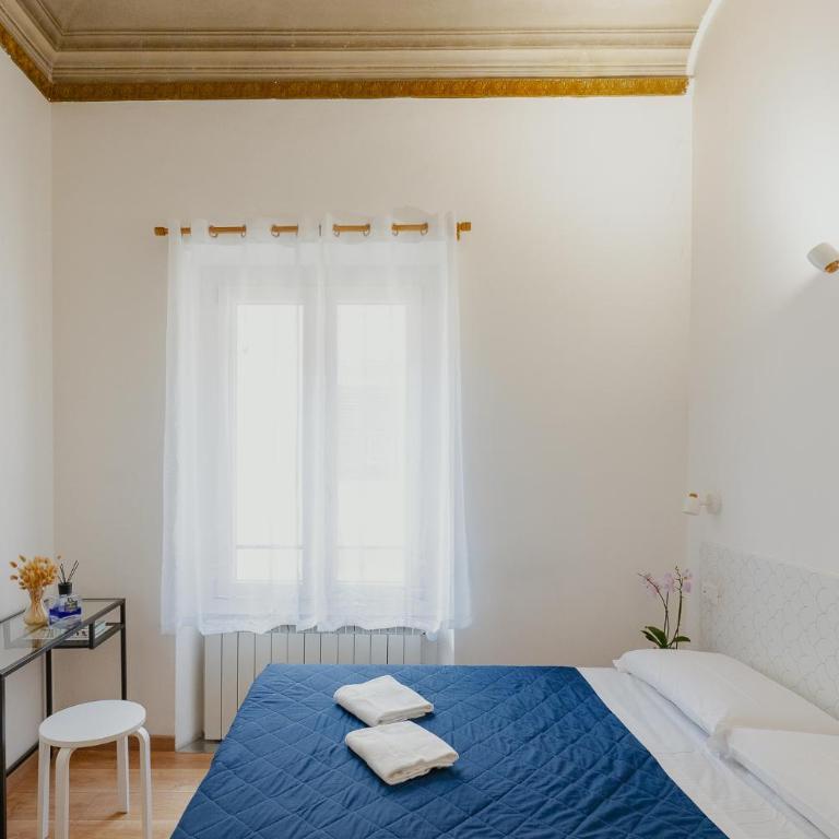 Florence Rooms - Camera Matrimoniale Standard - 6