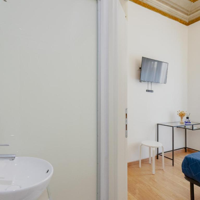 Florence Rooms - Camera Matrimoniale Standard - 8