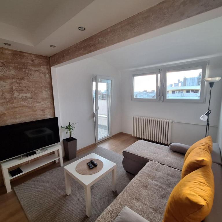 Max Arena - Apartman sa 1 Spavaćom Sobom - 1