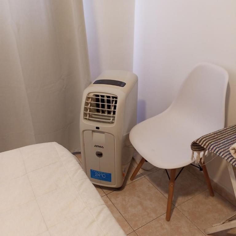 Dpto pequeño en el centro de Neuquén - Apartamento de 1 dormitorio - 4